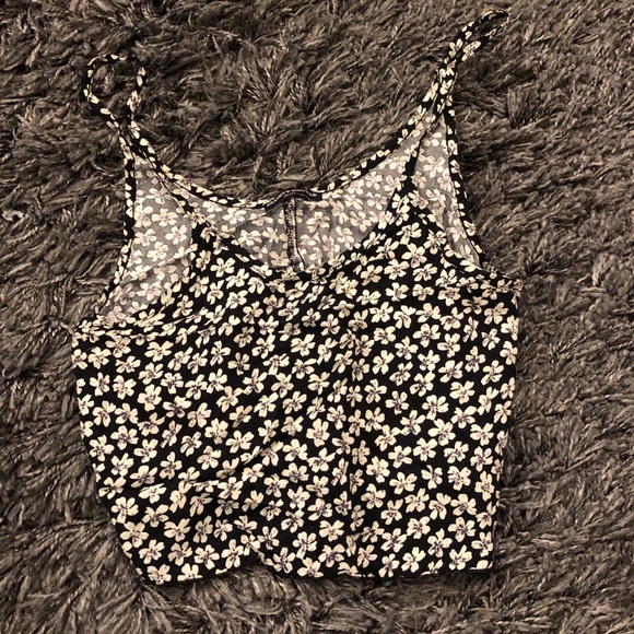 Brandy Melville Tops - Flower top